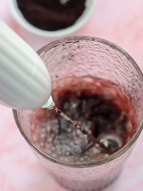 Making-the-Acai-mixture-as-one-of-Strawberry-Acai-Refresher-Recipe