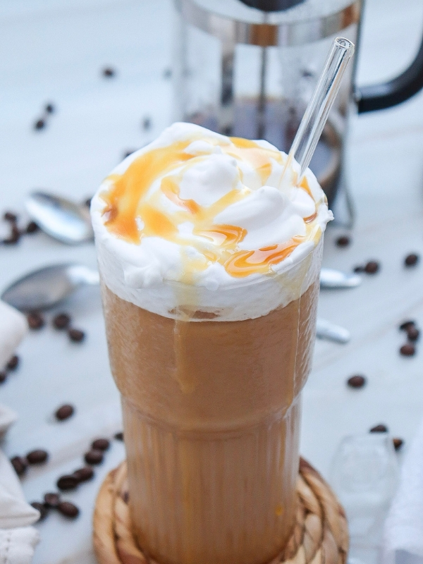 Add-the-whipped-cream