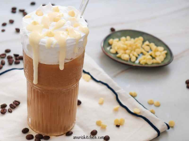 Iced-White-Chocolate-Mocha