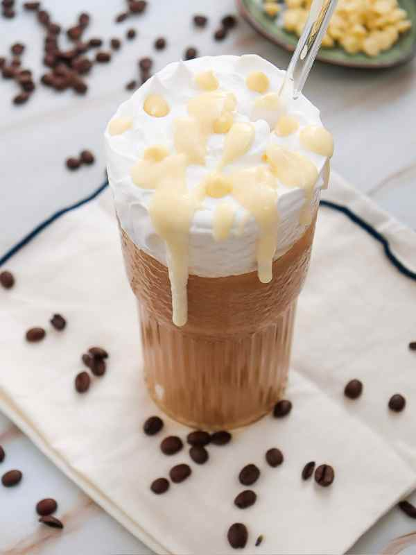 Iced-White-Chocolate-Mocha-Variations.j