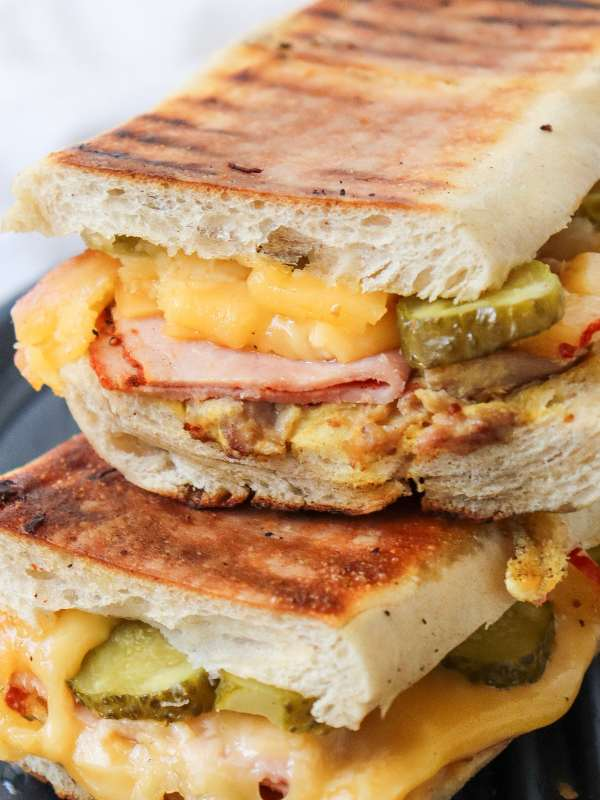 Place-the-sandwich-in-the-skillet-and-cook-until-the-bread-is-crispy