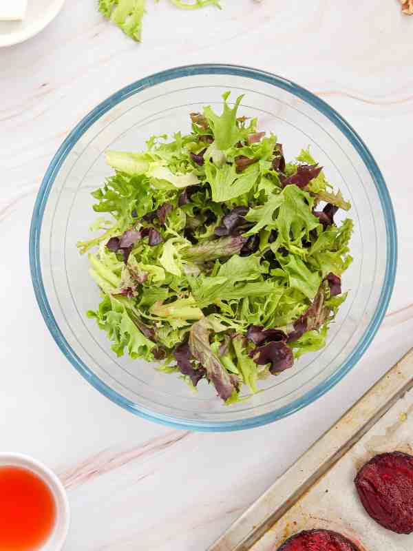 Prepare-the-Salad-Base