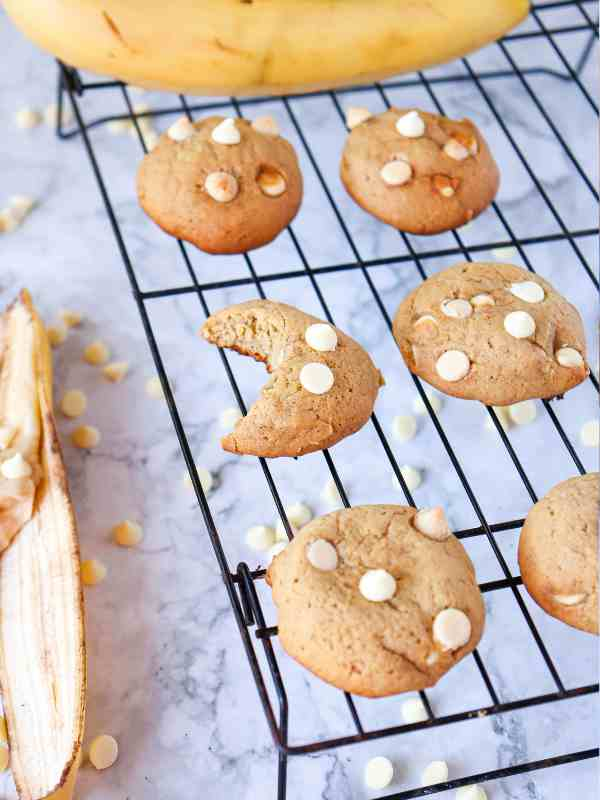 Variations-for-Banana-Pudding-Cookies