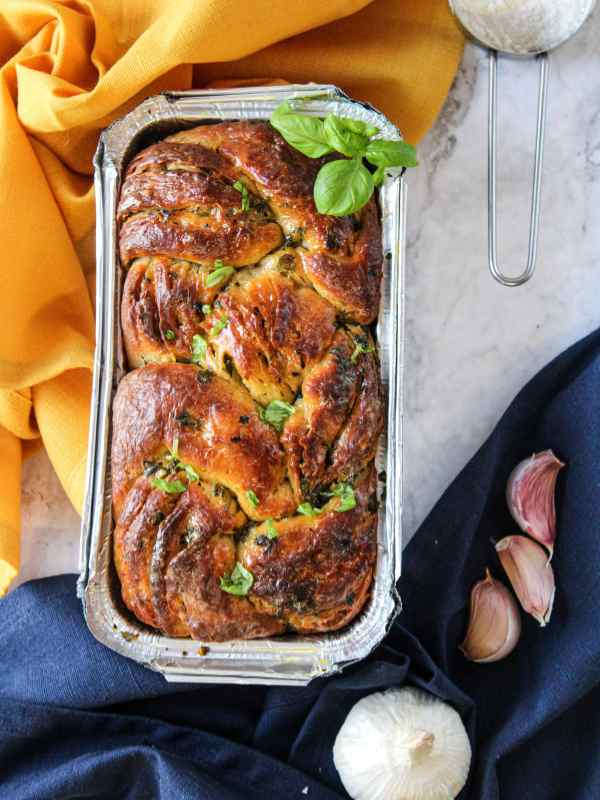 Variations-for-Swirl-Garlic-Bread