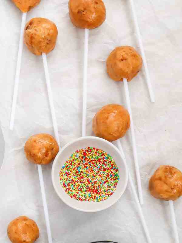 Chill-the-Cake-Balls