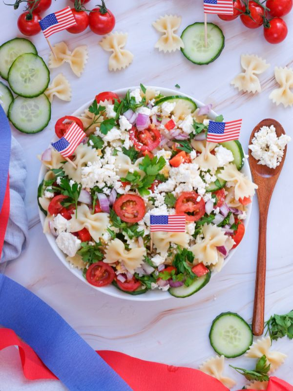 Choosing-the-Right-Pasta-Shape-for-Festive-Flair