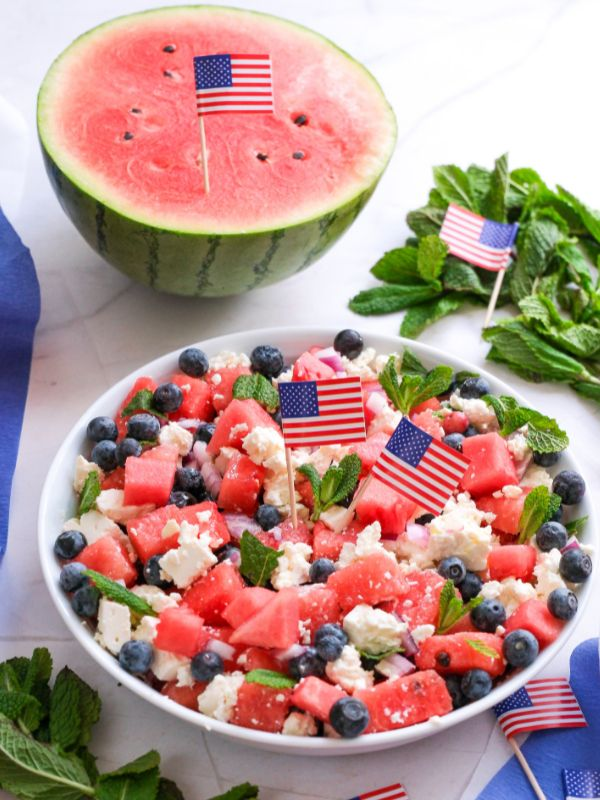 Choosing-the-Right-Watermelon-for-the-Best-Salad