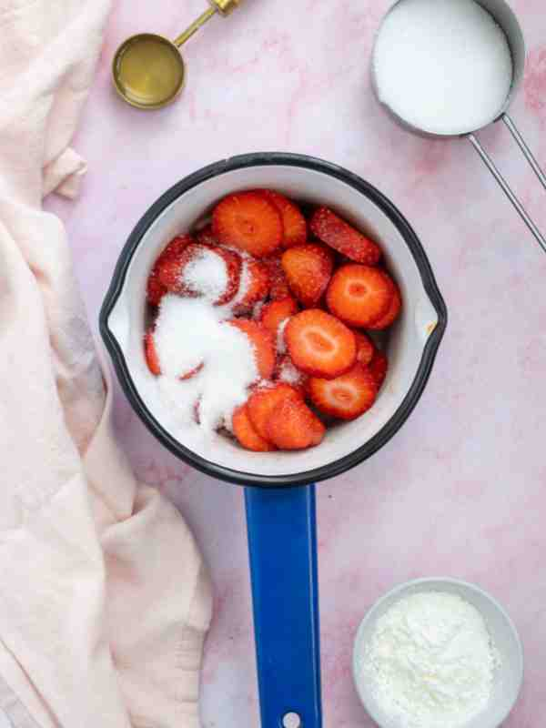 Make-the-Strawberry-Filling