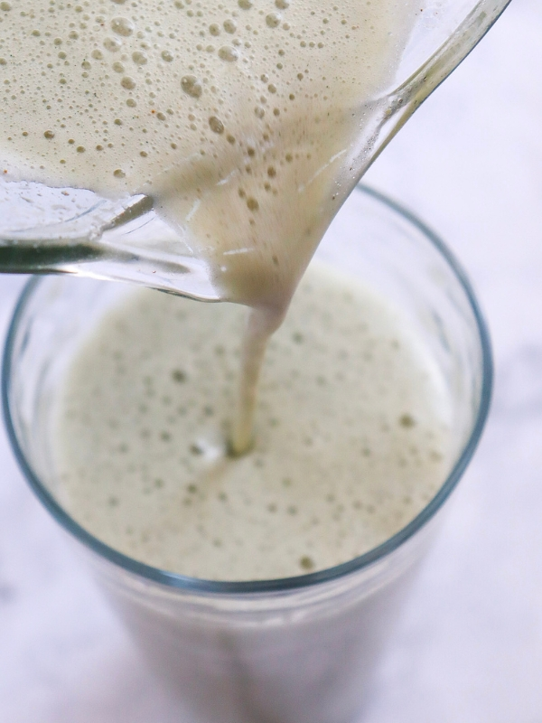 Serve-for-Matcha-Green-Tea-Frappuccino-Recipe 