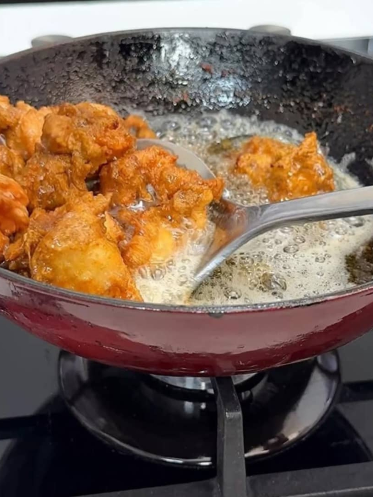 fry-the-chicken-as-one-of-the-Chicken-stir-fry-sauce-recipe